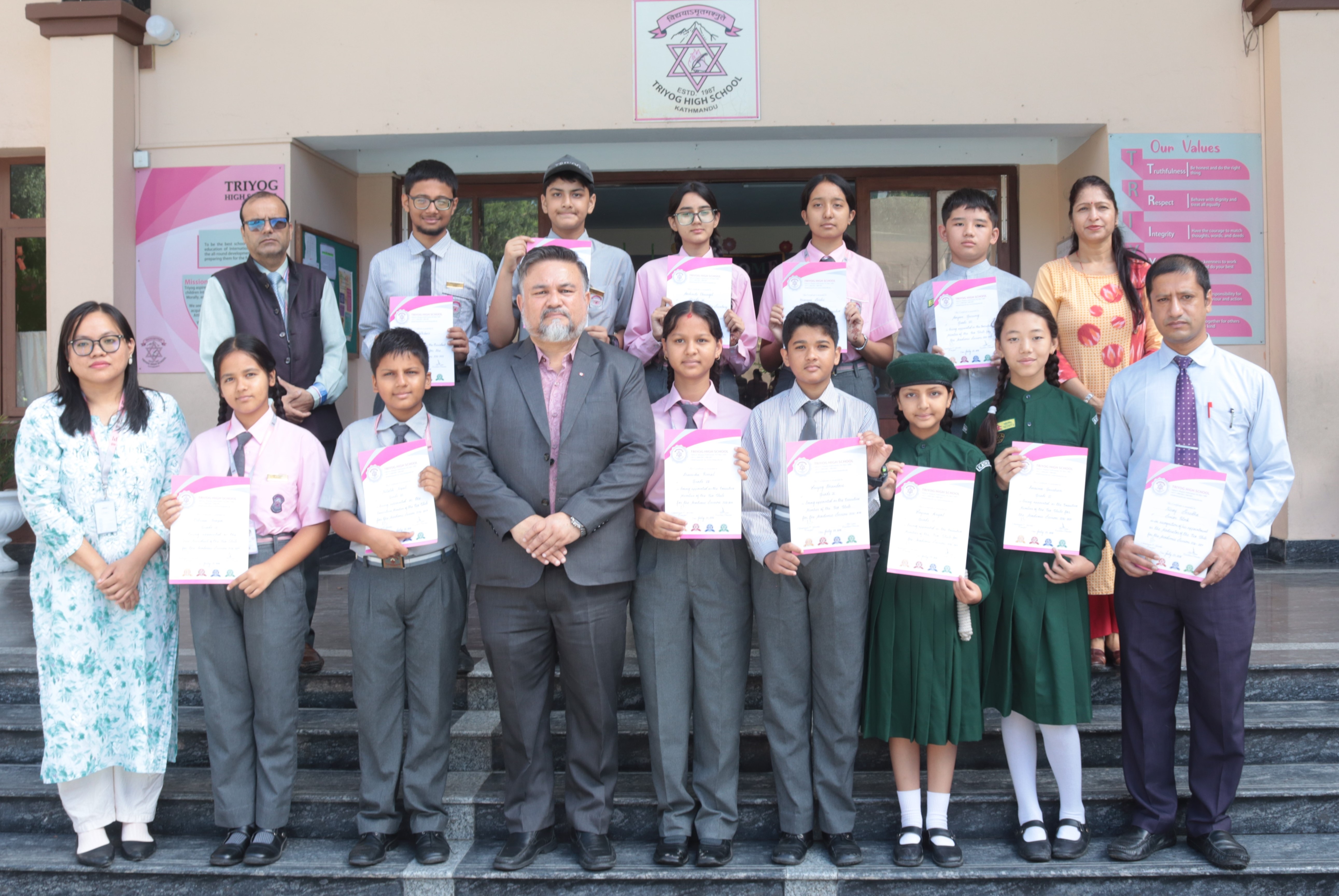 Triyog Eco Club members and moderators group photo