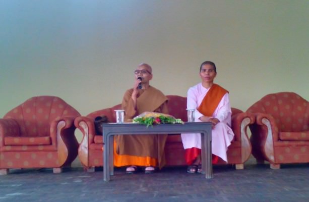 Interaction with Gurumas’ from Dharmakirti Vihar Shreegha Naghal